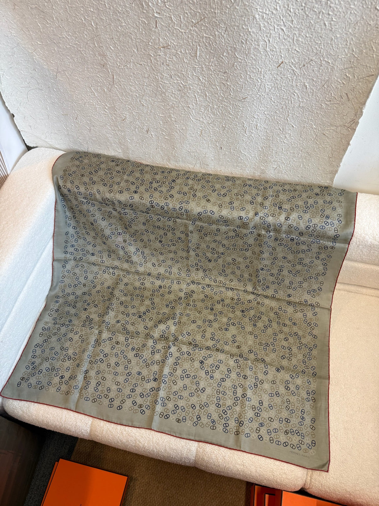 Hermès Carré 90 Scarf H Pattern Taupe Taupe / Brown image 1