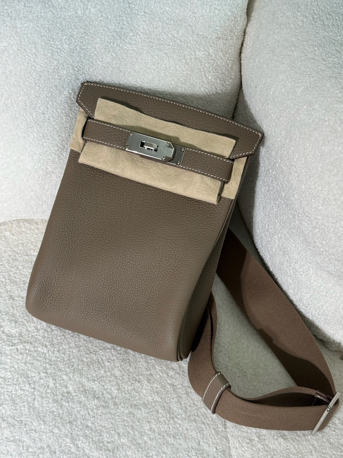 Hermès HAC à Dos - Etoupe PHW image 1