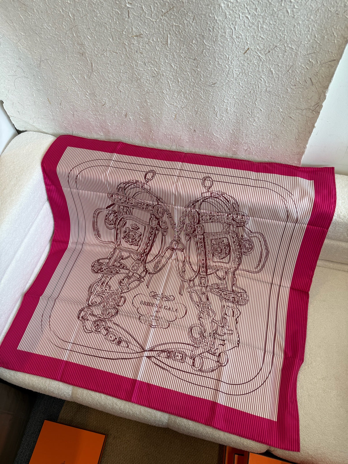 Hermès Carré 90 Scarf Brides de Gala Rose Rose / Burgundy image 2
