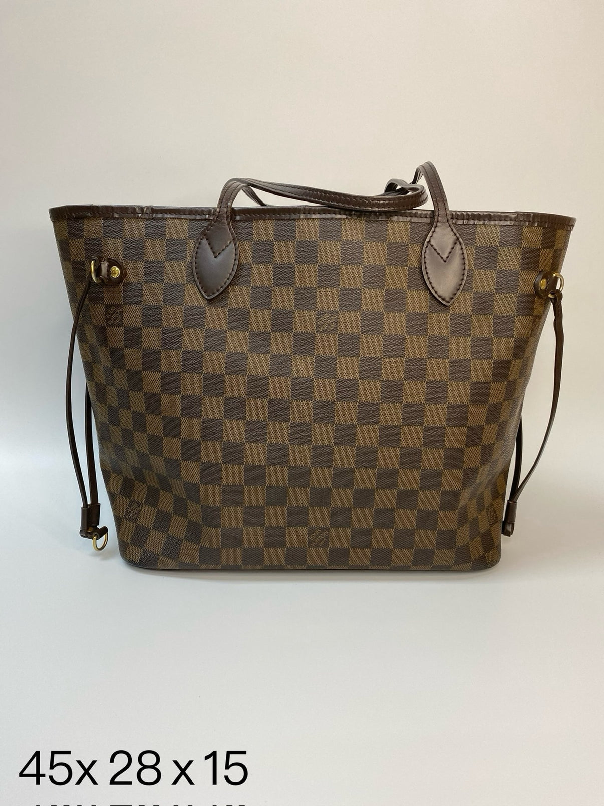 Louis Vuitton Neverfull MM tote bag main image
